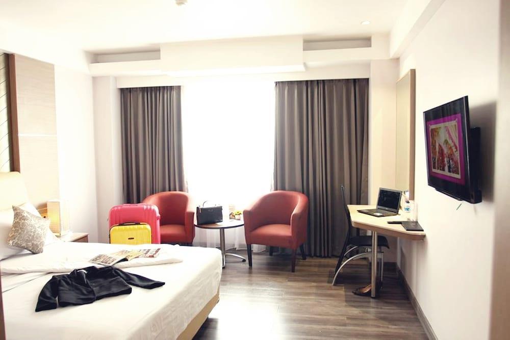Orchardz Hotel Industri Jakarta Kemayoran Eksteriør billede