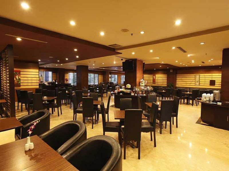 Orchardz Hotel Industri Jakarta Kemayoran Eksteriør billede