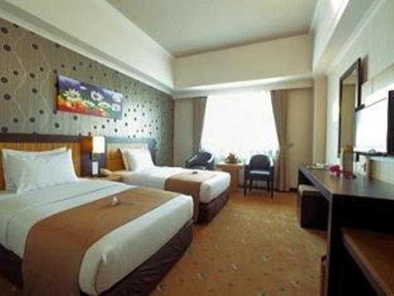 Orchardz Hotel Industri Jakarta Kemayoran Eksteriør billede
